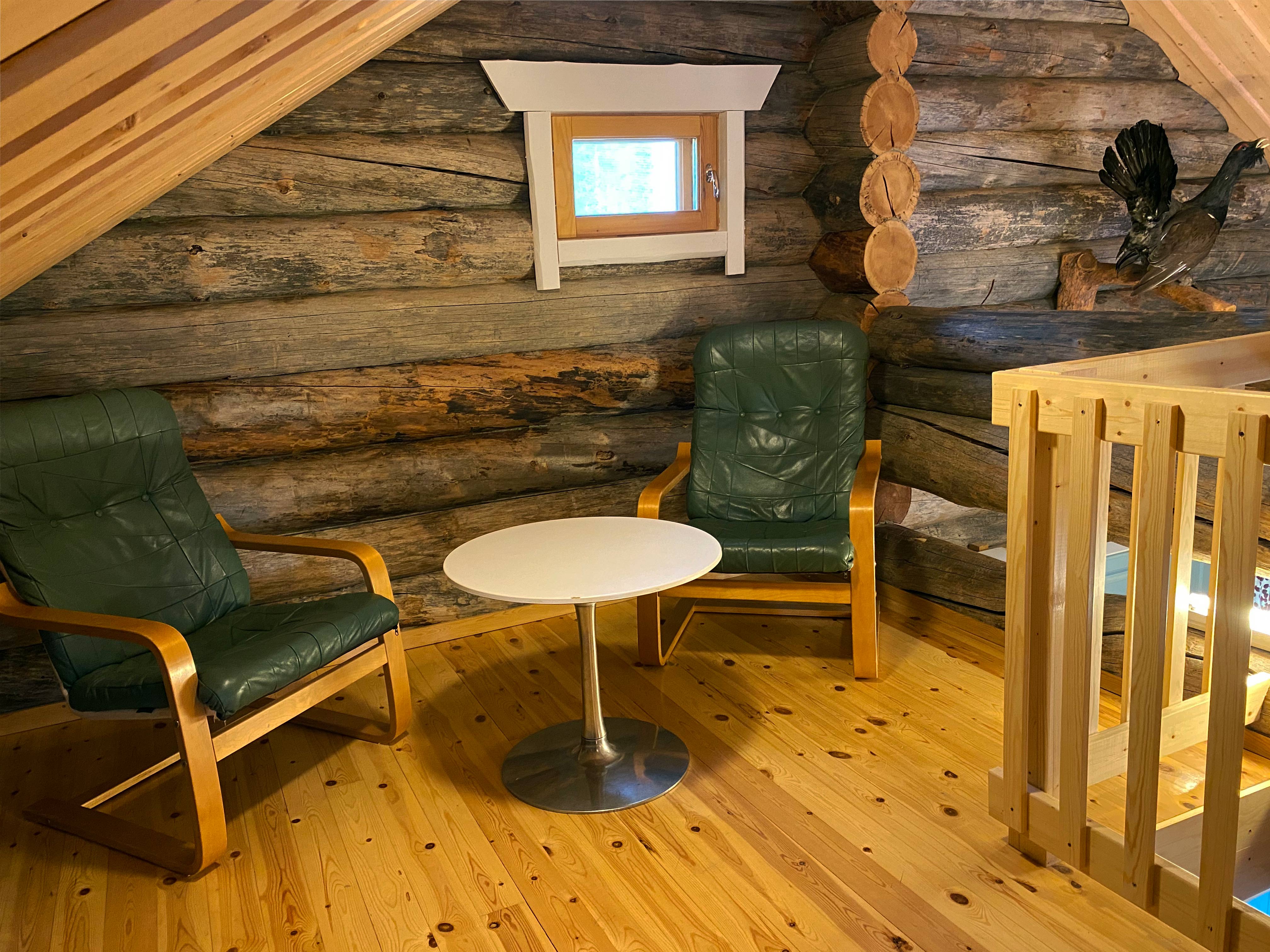 Salmilampi-mökki